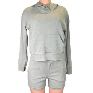 NWOT Jockey Loungewear Set Waffle Crew & Shorts Sage Green XS - 2pc.‎ set